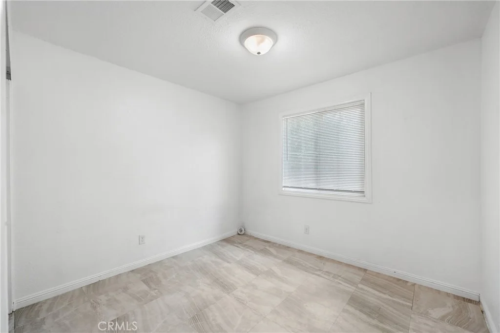 Photo of 17152 Schollview Avenue