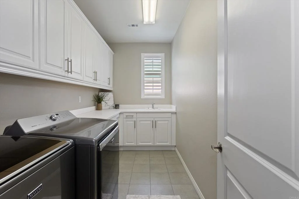 Photo of 250 Treasure Drive
