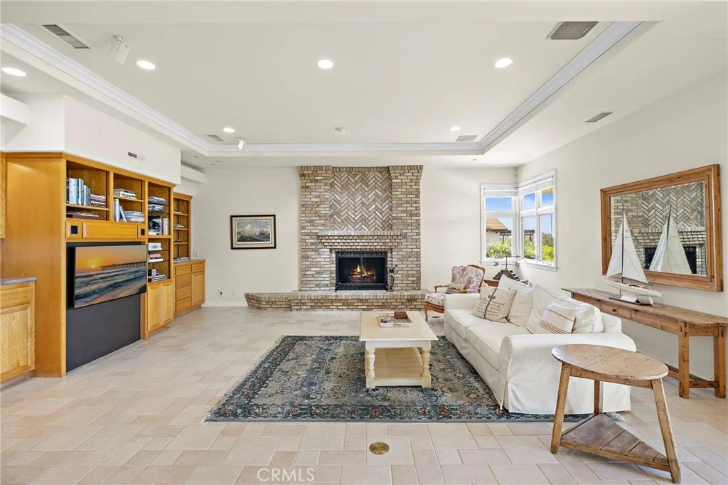 Photo of 647 tumble creek Lane