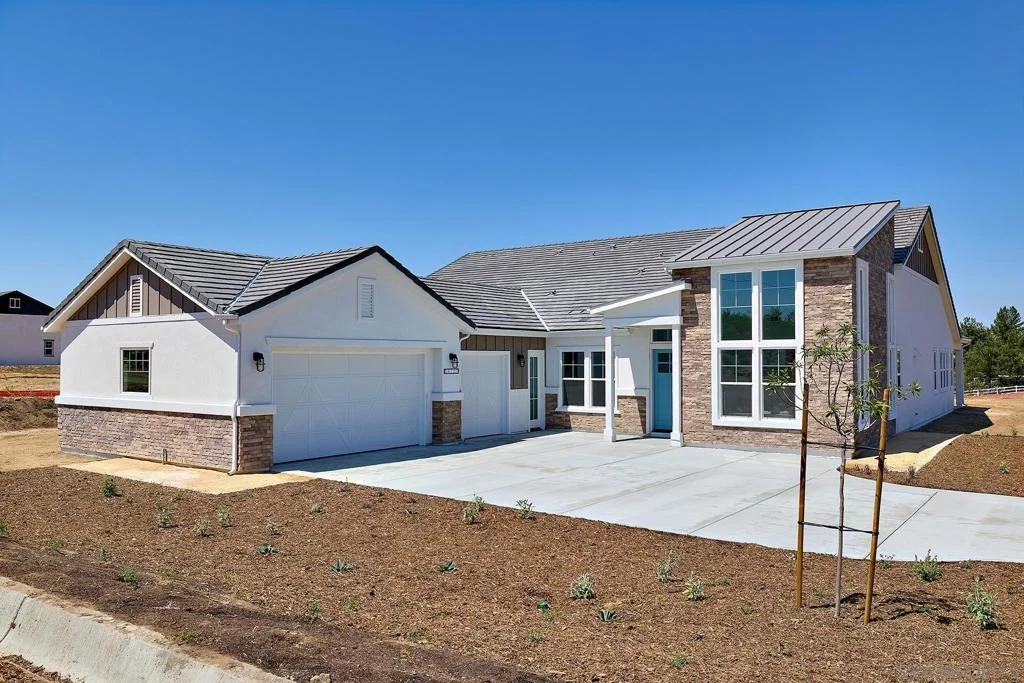 Photo of 39127 Corte Venture