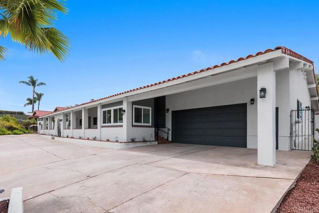 Photo of 1140 Pasadero Drive
