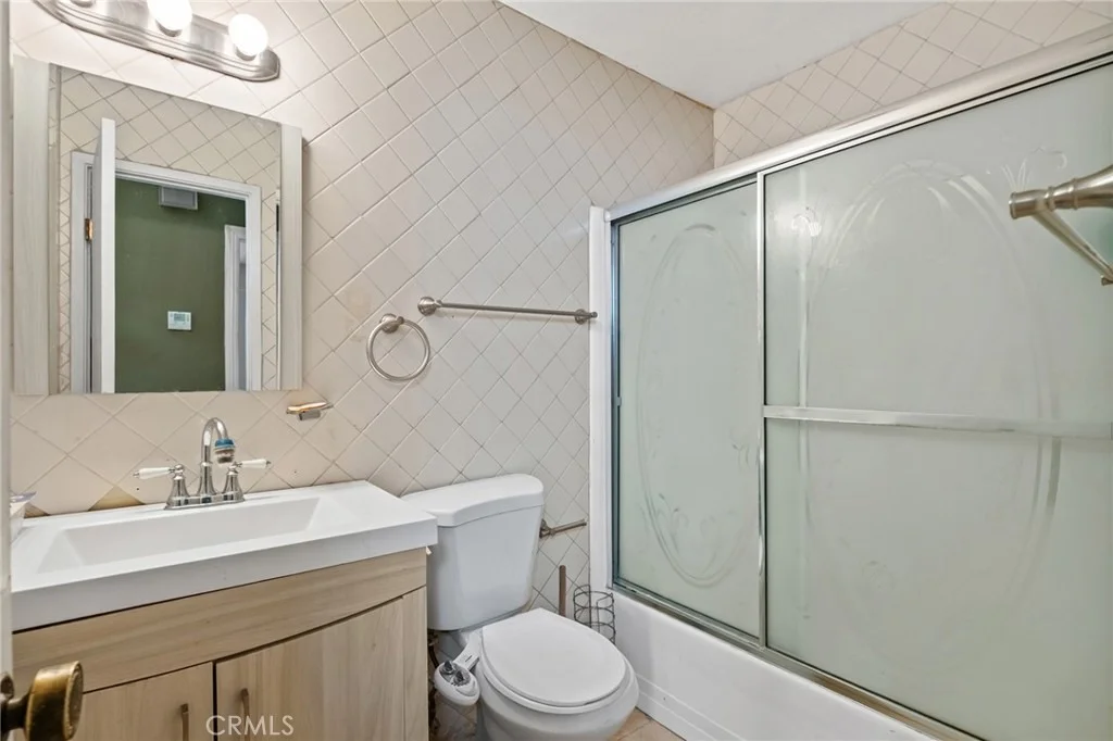 Photo of 1505 Sunrise