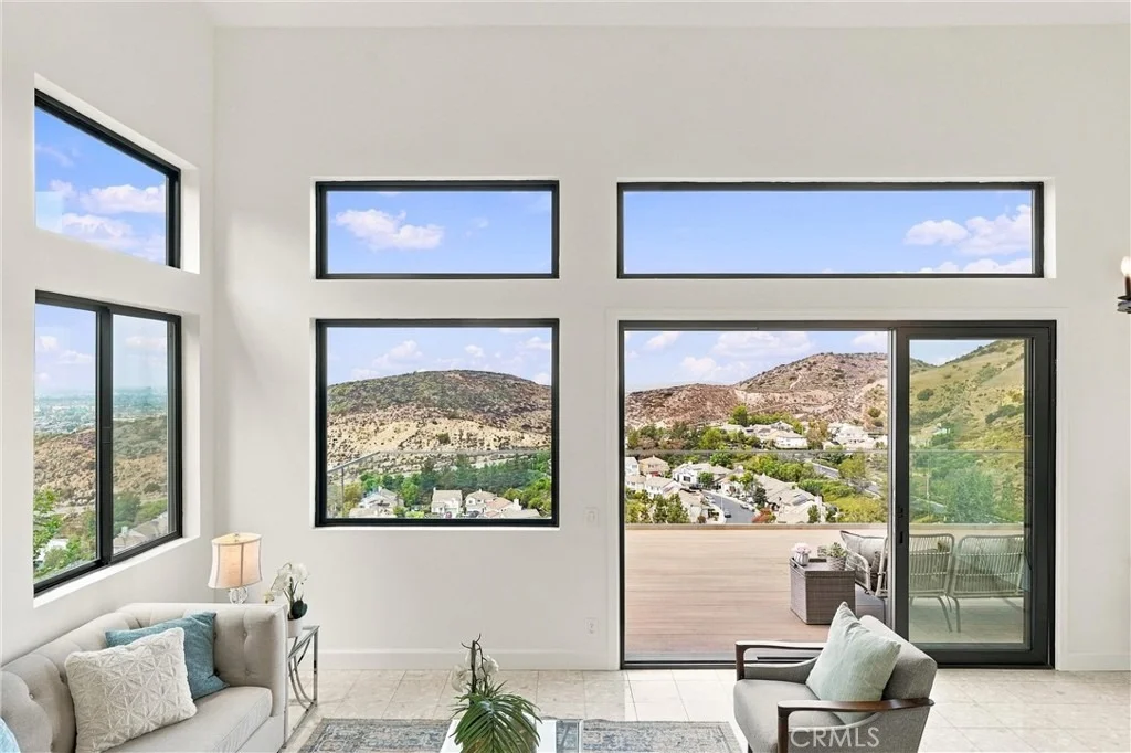 Photo of 6226 E Cliffway Drive