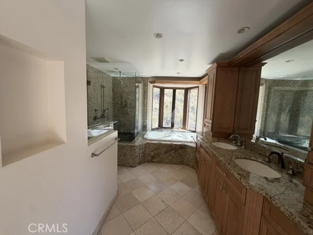 Photo of 1021 Wolverton