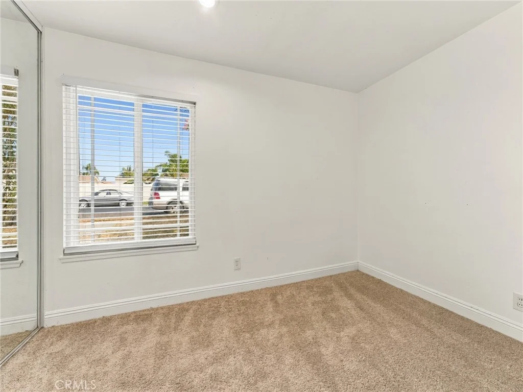 Photo of 330 W Devonshire Drive