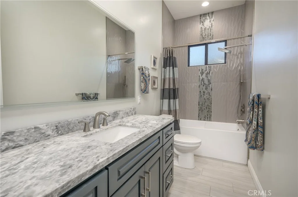 Photo of 40088 Walcott Lane
