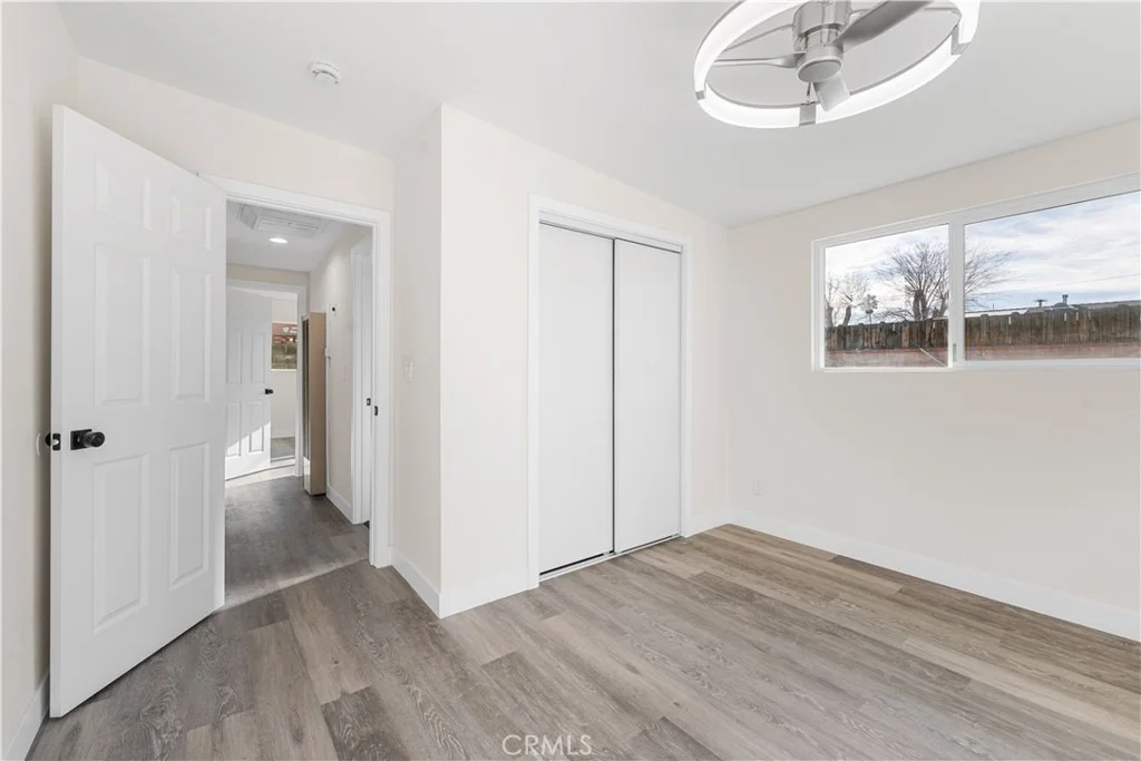 Photo of 44745 3rd E