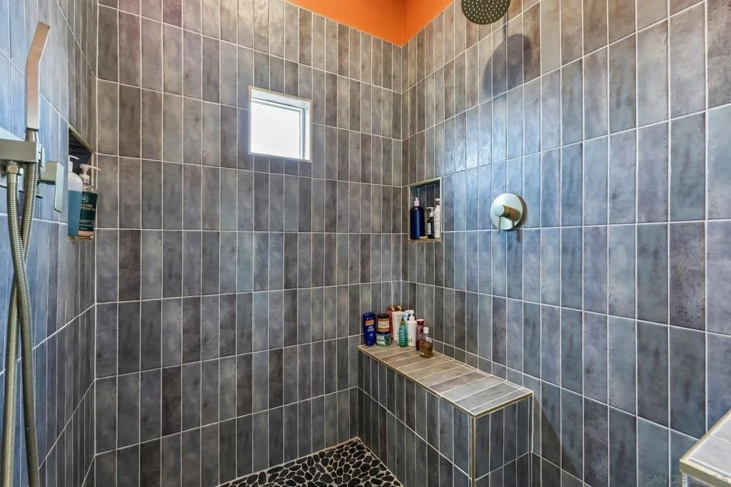 Photo of 9608 Eucalyptus