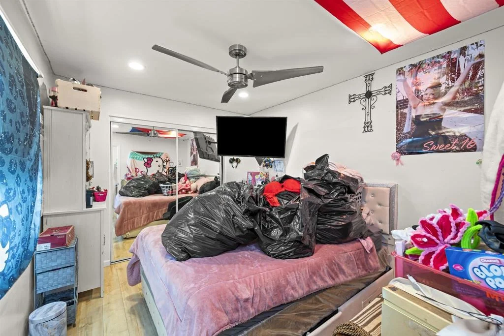 Photo of 155 Walnut Drive