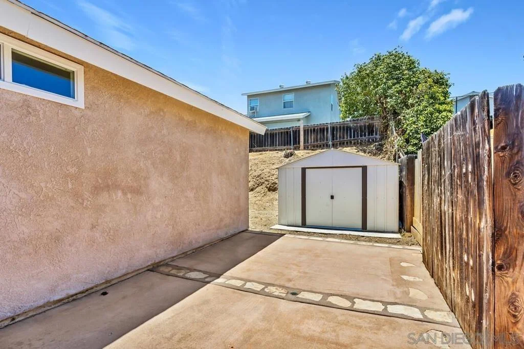 Photo of 10618 Ironwood Ave.