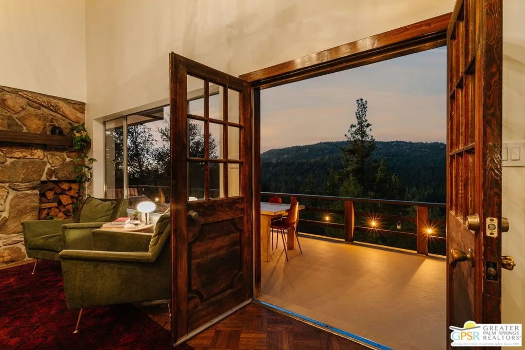 Photo of 52915 Middle Ridge Drive