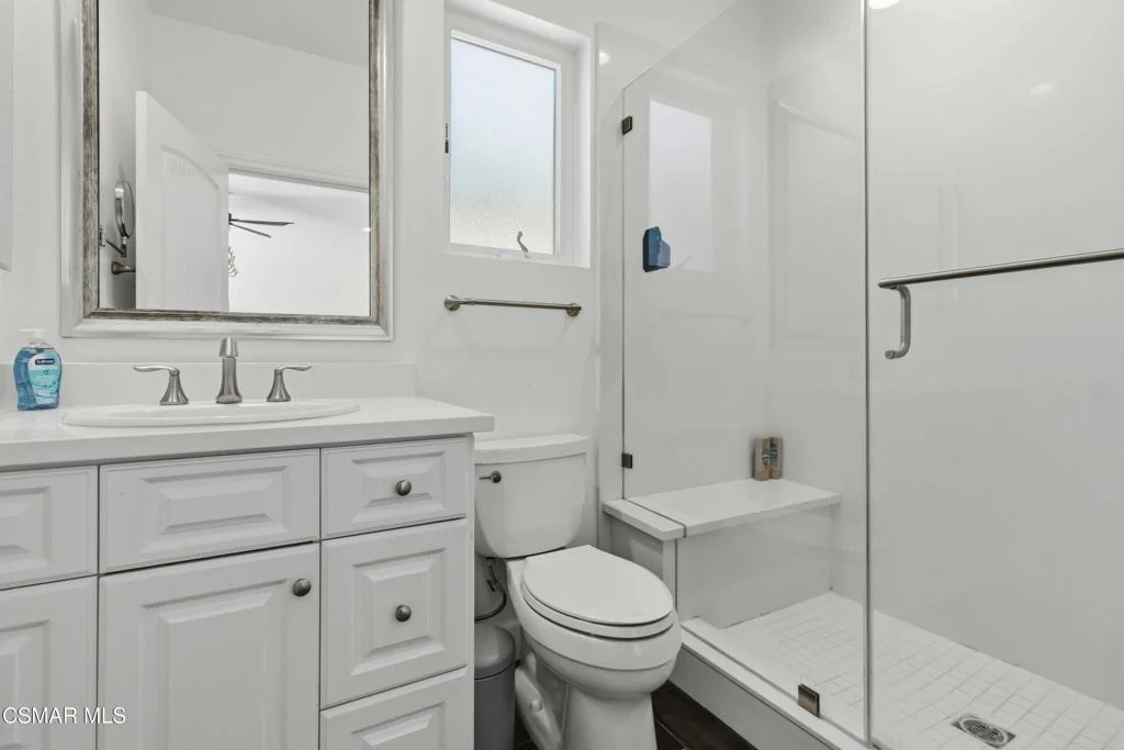 Photo of 585 Comet Avenue