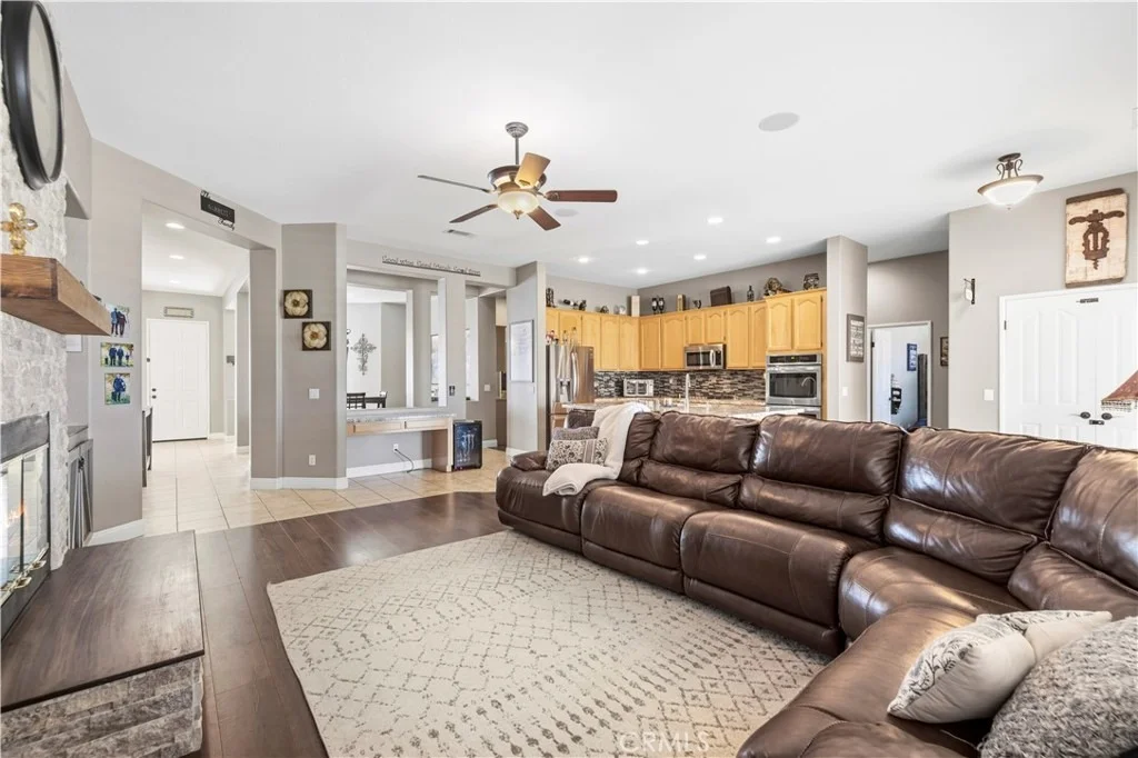 Photo of 34665 Desert Road