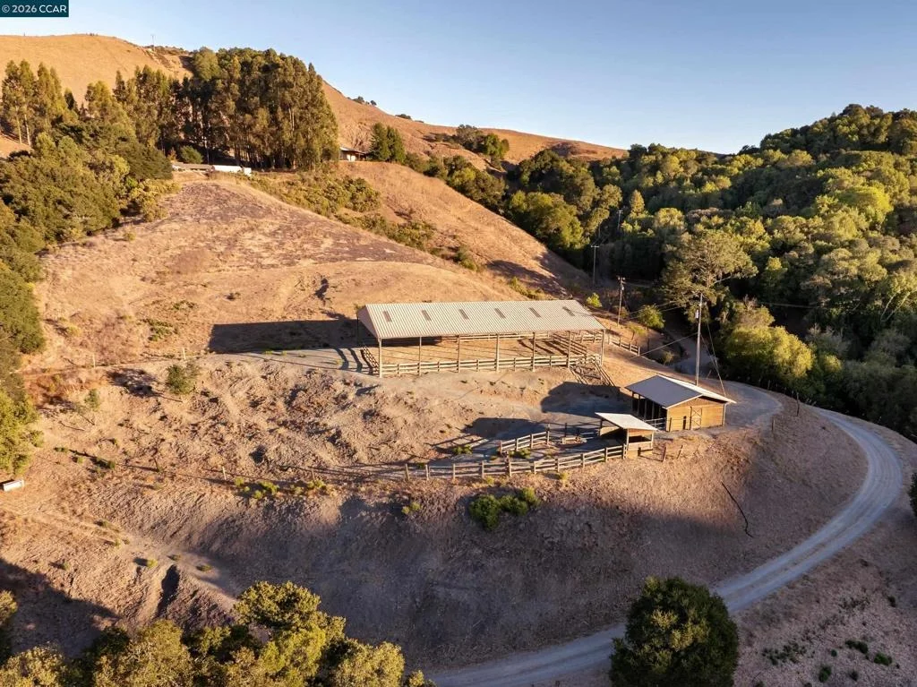 Photo of 1070 Bollinger Canyon Rd