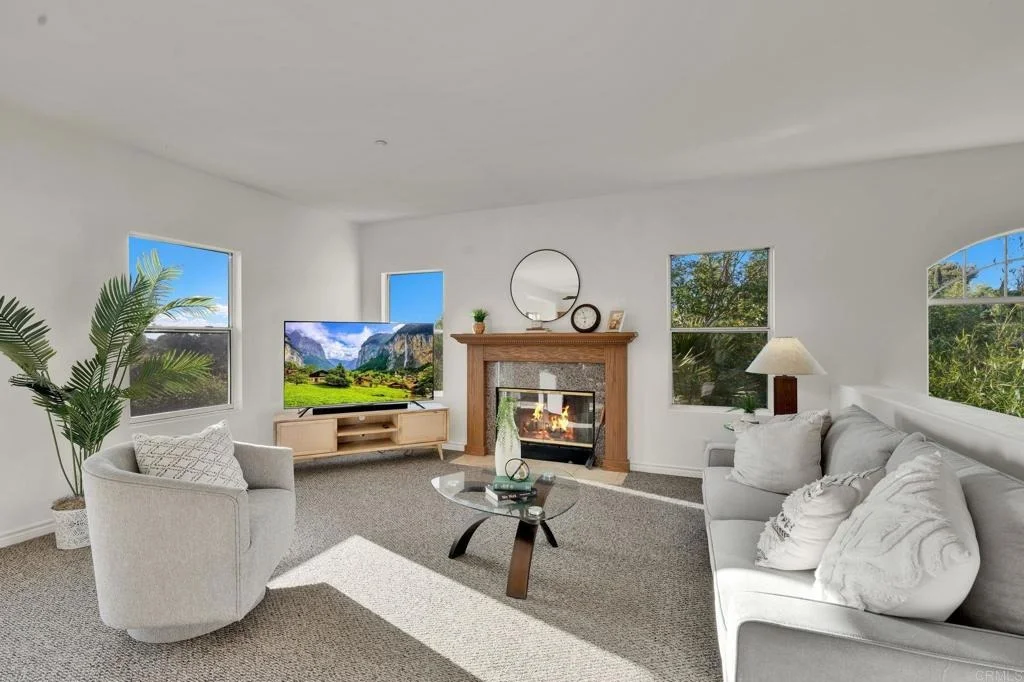 Photo of 1021 Marine View Drive
