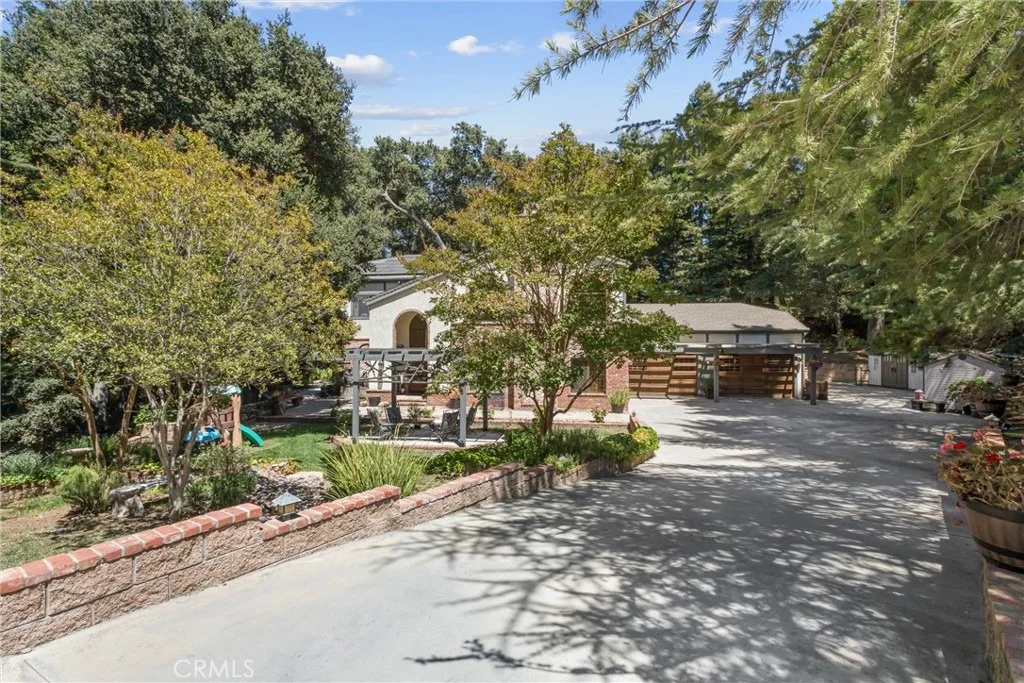 Photo of 13515 Oak Mountain