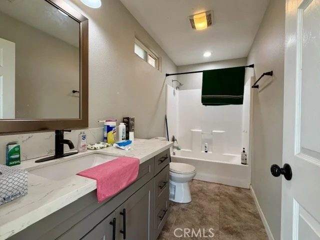 Photo of 1250 Park