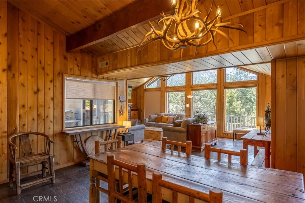Photo of 43939 Yosemite Drive