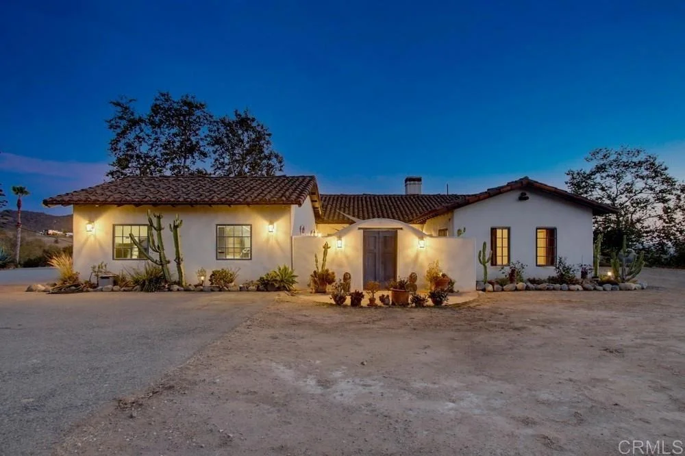 Photo of 6944 West Lilac