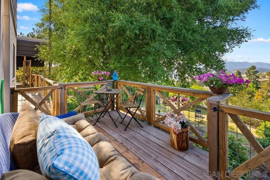 Photo of 720 Sky Mountain Lane