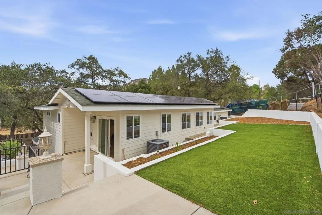 Photo of 10243 Canyon