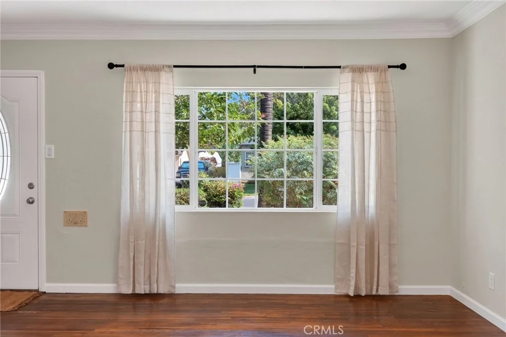 Photo of 4330 Oakwood Place