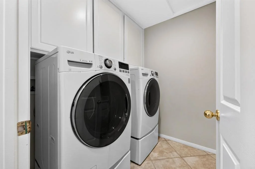 Photo of 417 Corte Calypso