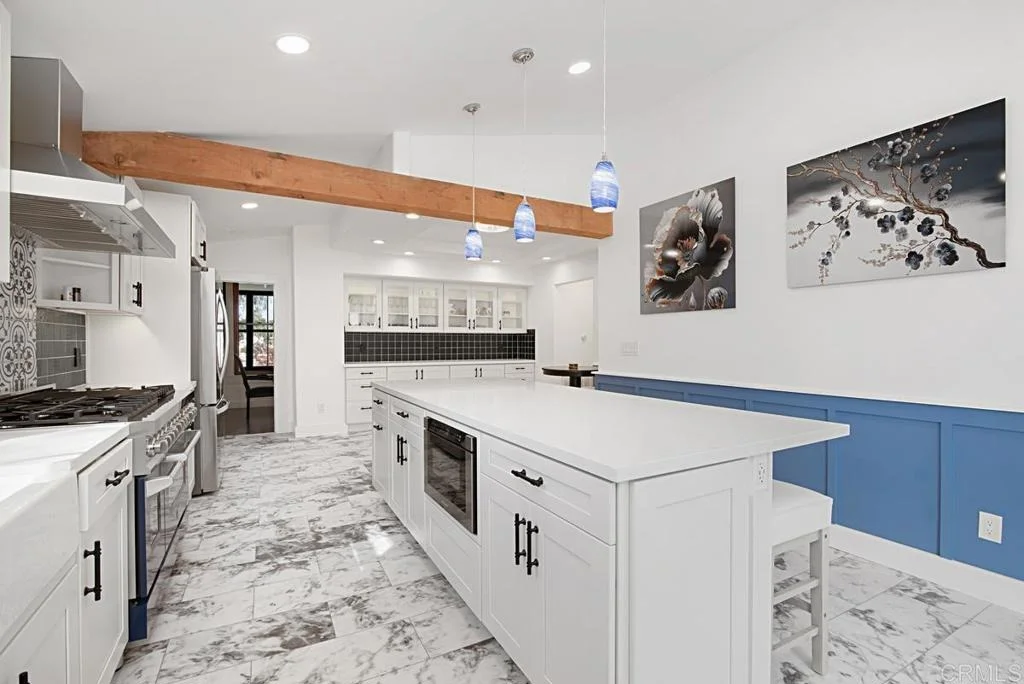 Photo of 210 S Vine Street