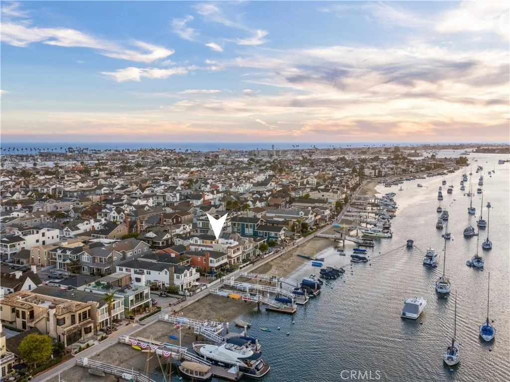 Photo of 1105 N Bay Front