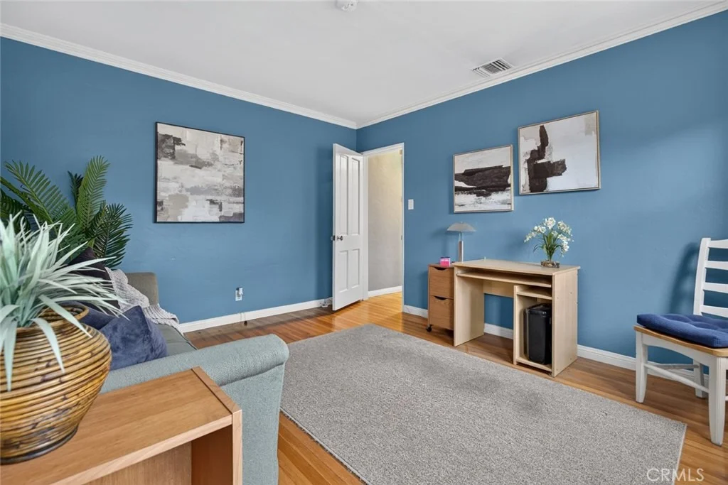 Photo of 1321 Graynold