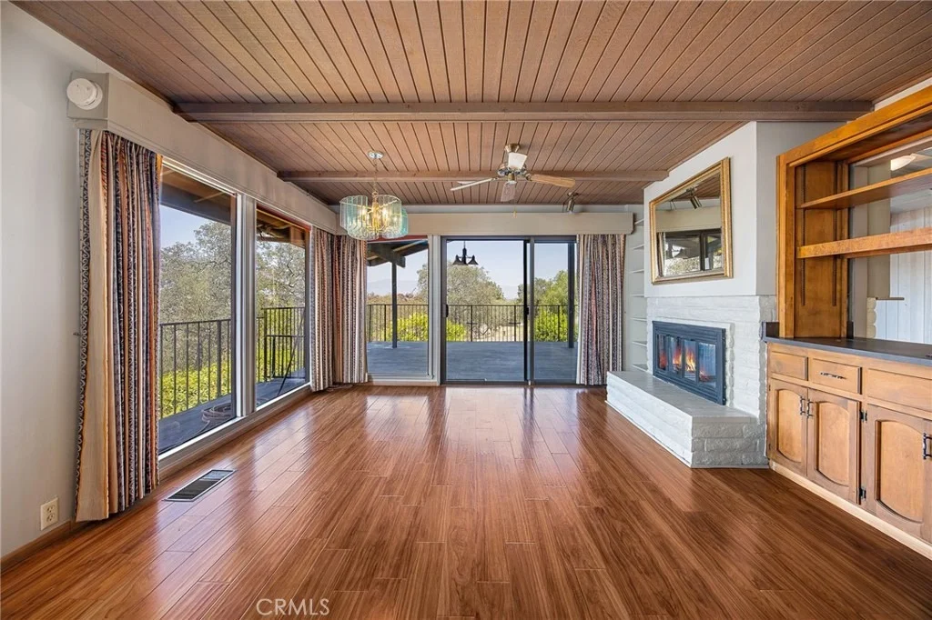 Photo of 10960 Treeside Lane