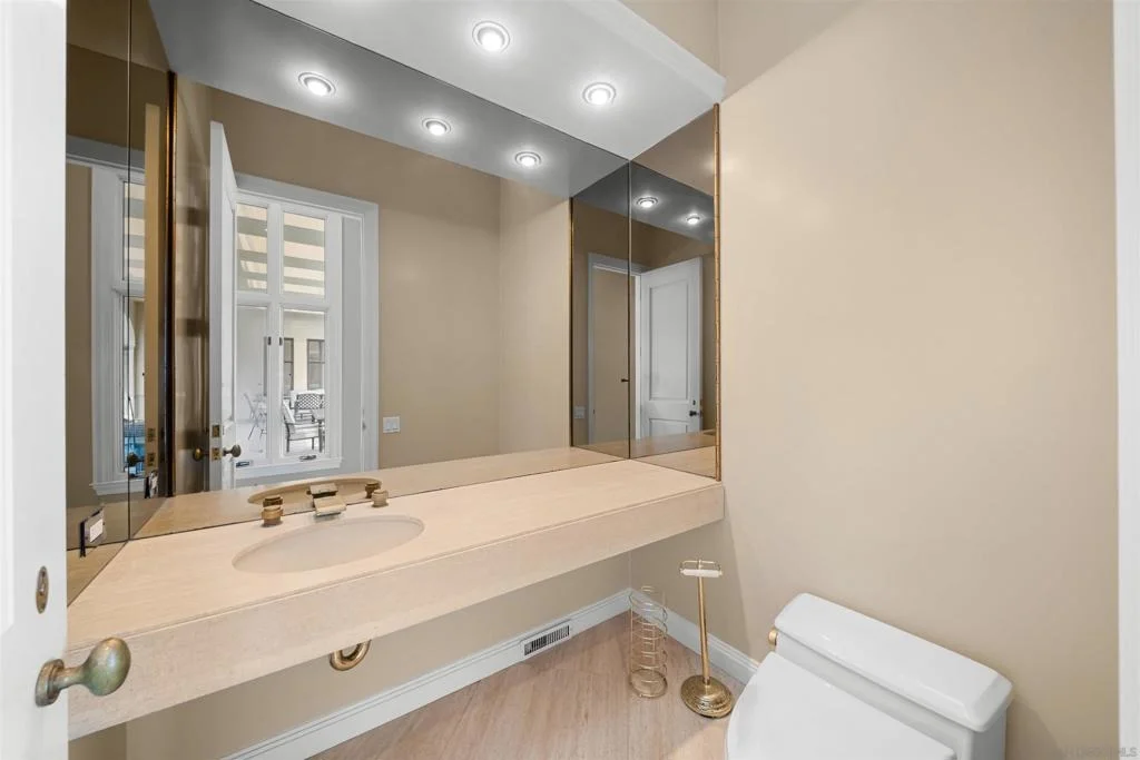 Photo of 2302 Rue Adriane