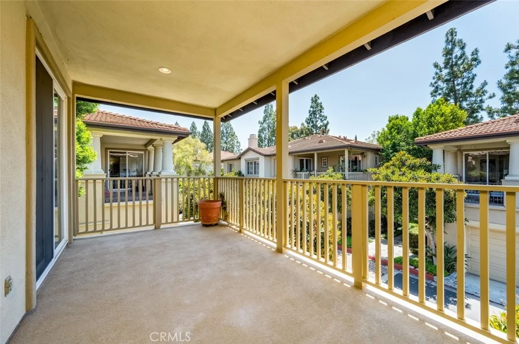 Photo of 447 Ridgeway
