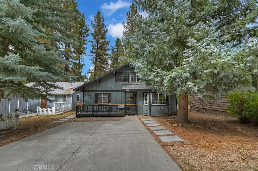 Photo of 42824 Cedar Avenue