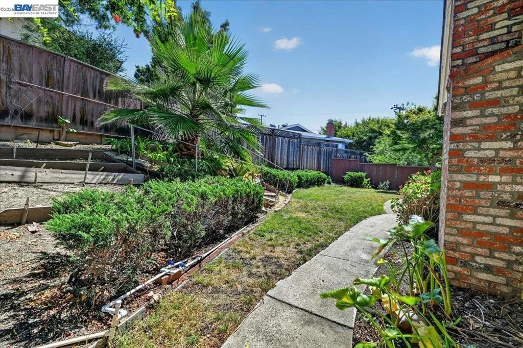 Photo of 19574 Stanton Ave