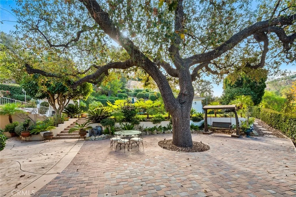 Photo of 5600 ROUND MEADOW Road