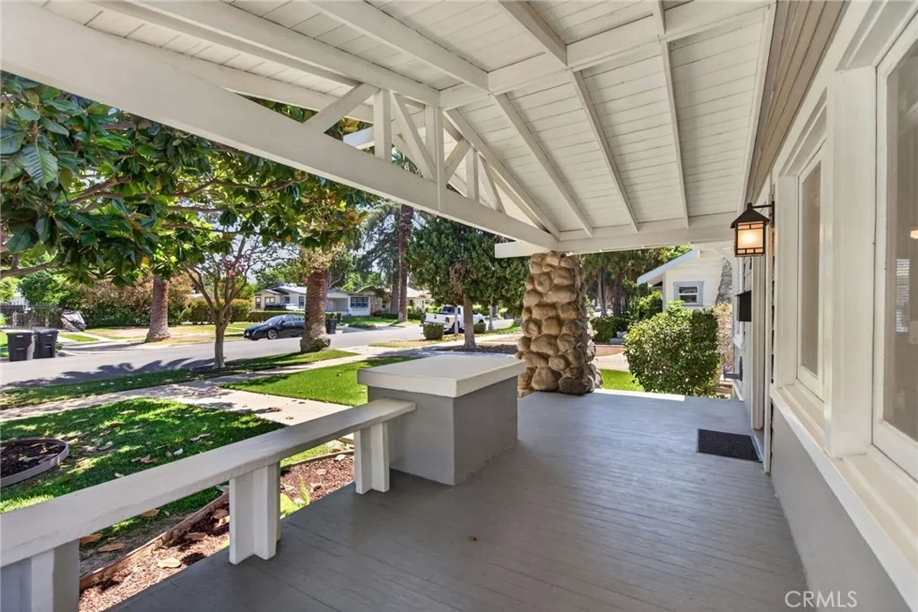 Photo of 3660 Linwood