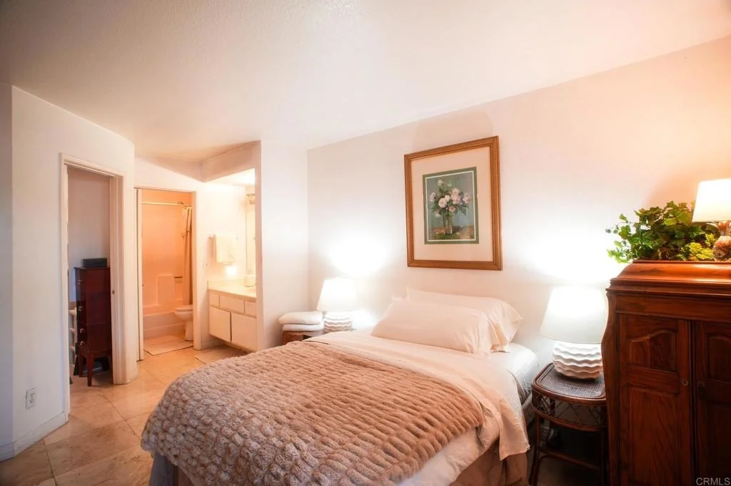 Photo of Unit A at 24 Corniche Dr