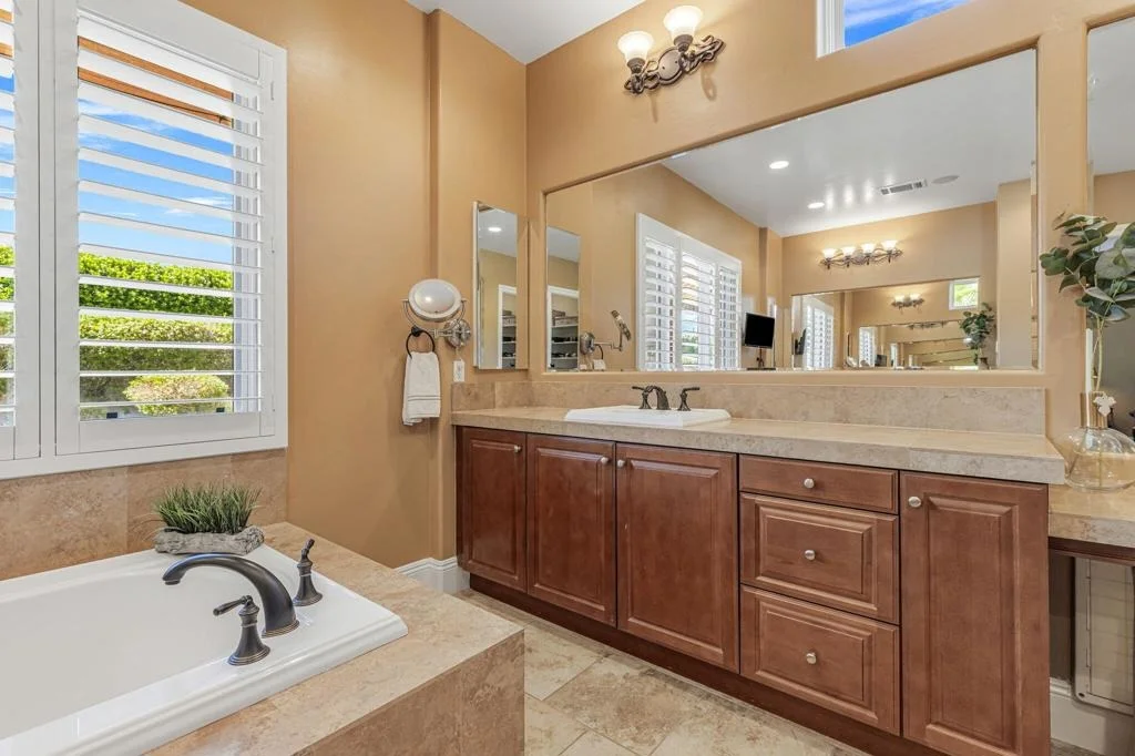 Photo of 49233 Constitution Drive