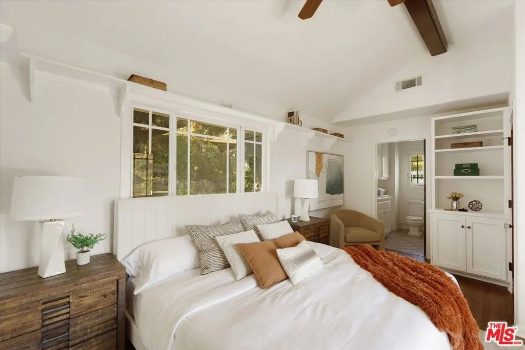Photo of 5514 Canyonside Road