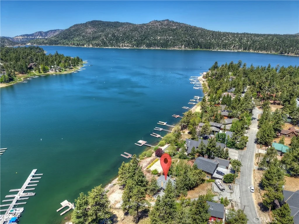 Photo of 39605 Lake