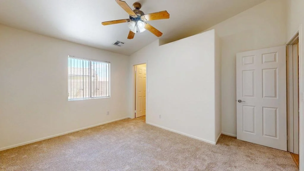 Photo of 41443 Balaclava Drive