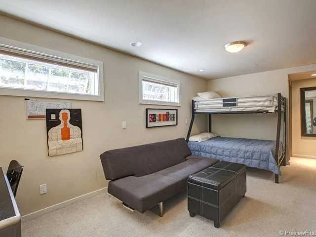 Photo of 844 3rd Street
