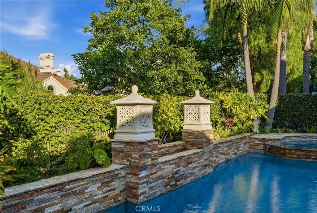 Photo of 26952 Willow Tree