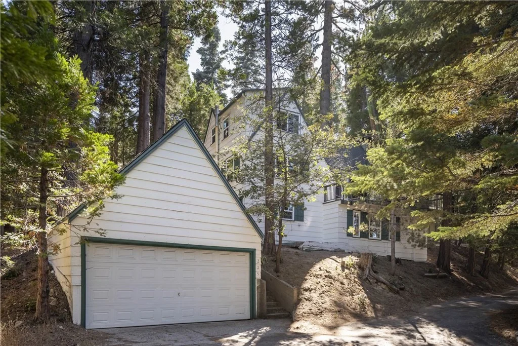 Photo of 225 Fairview Drive