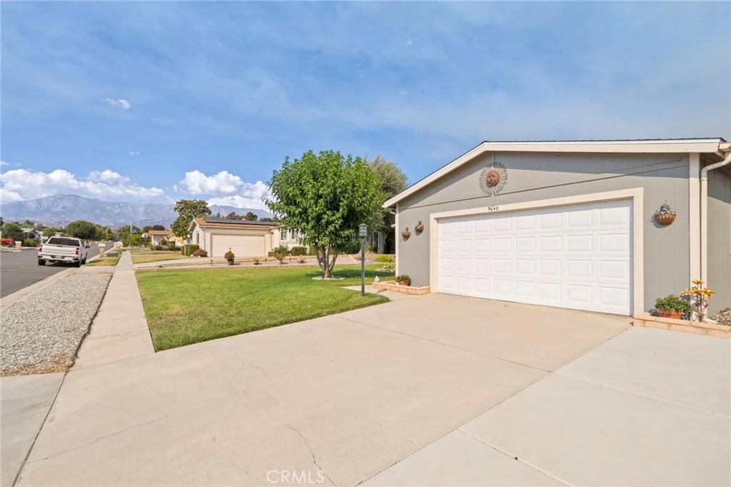 Photo of 9640 Sharondale