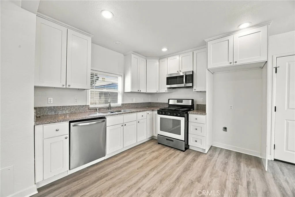 Photo of 1629 Kendall Dr