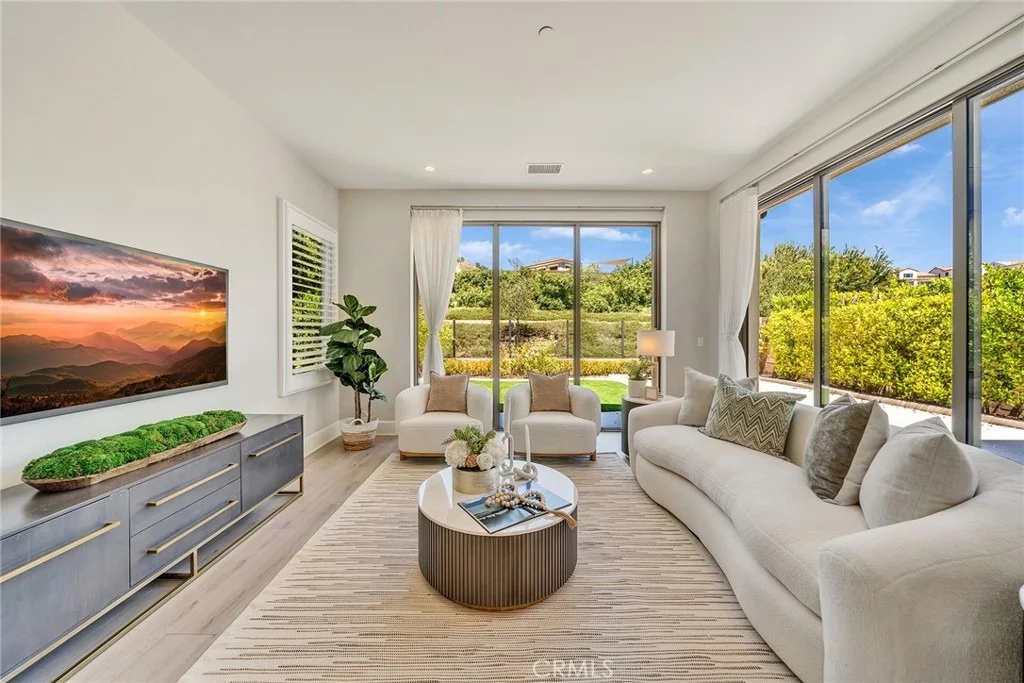 Photo of 152 Statura