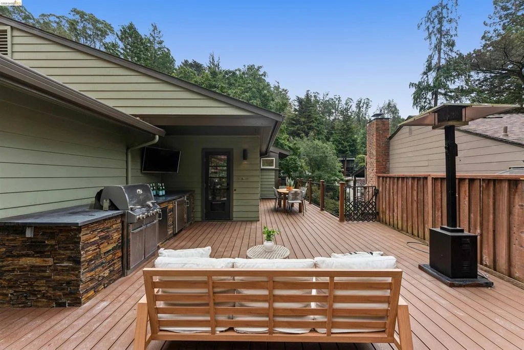 Photo of 6611 Pinehaven Rd