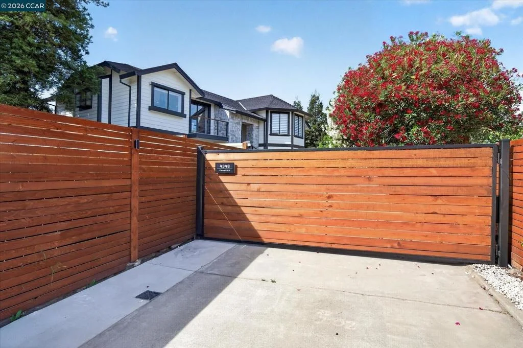 Photo of 4348 Cowell Rd